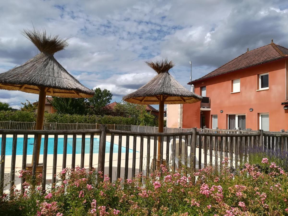"Chezvero46" Residence 3 Etoiles Avec Piscine, Wifi Et Velos Prayssac Ngoại thất bức ảnh